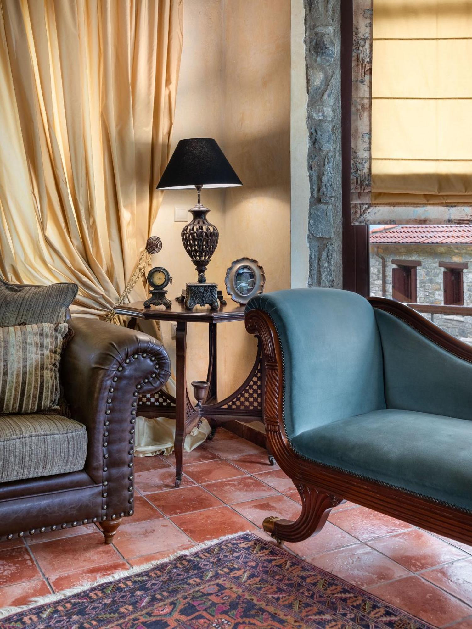 Ostra Menalon Luxury Suites Kardaras Luaran gambar