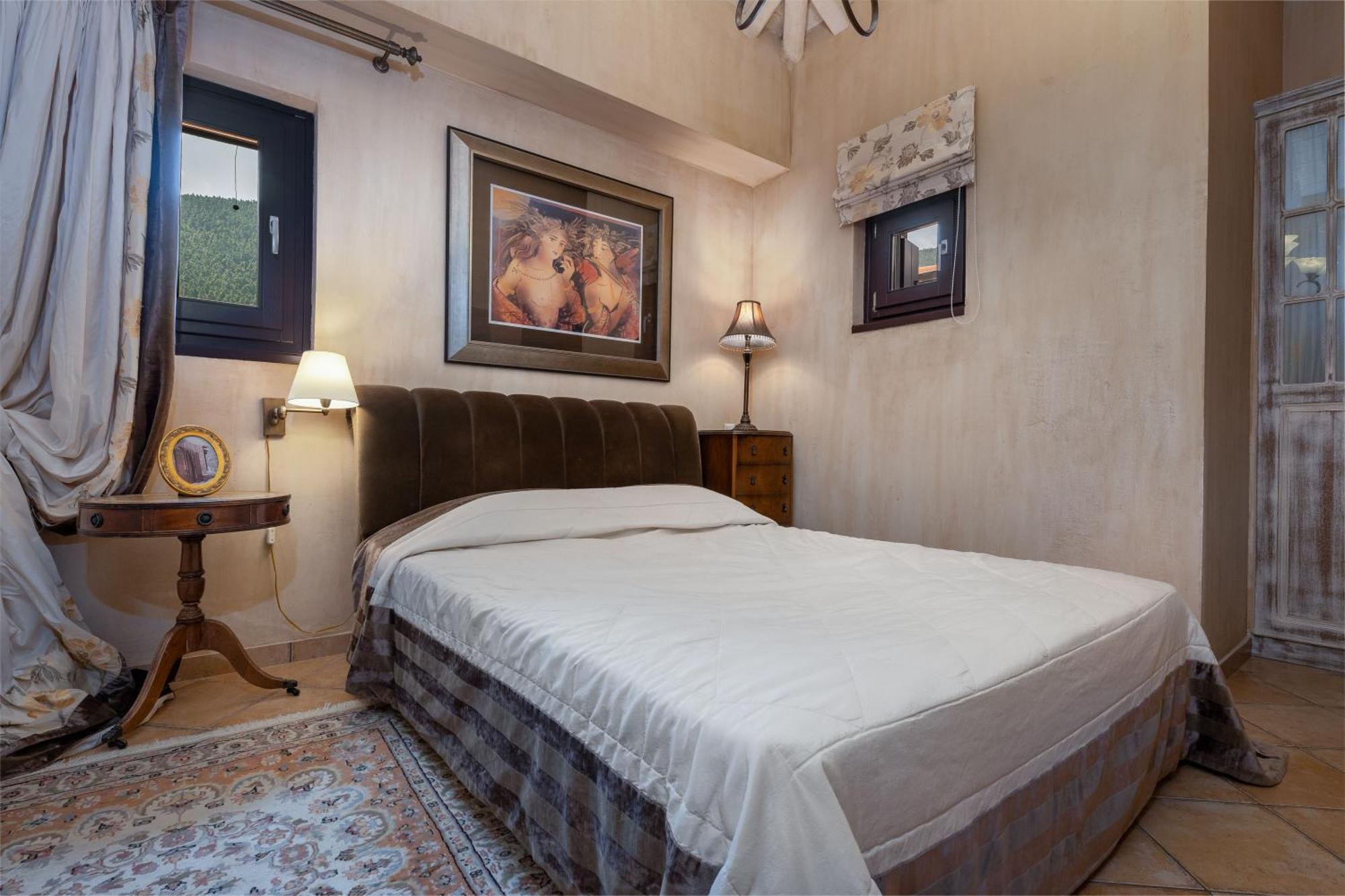 Ostra Menalon Luxury Suites Kardaras Bilik gambar
