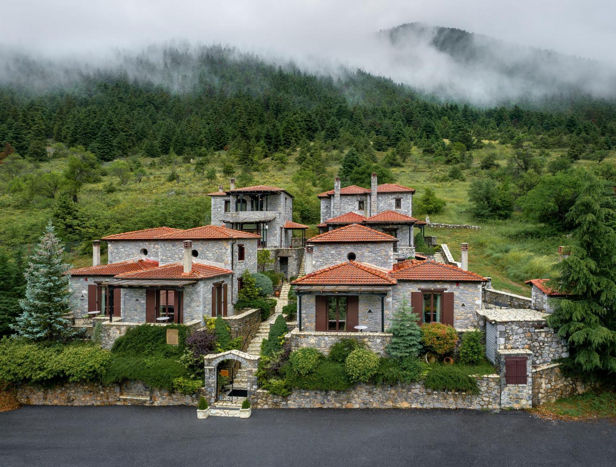 Ostra Menalon Luxury Suites Kardaras Luaran gambar